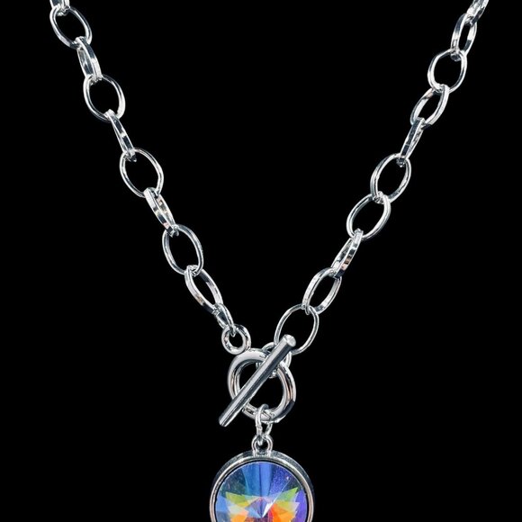 Rainbow Crystal Pendant Necklace And Earrings Set Silver Tone Toggle Clasp - Picture 7 of 9